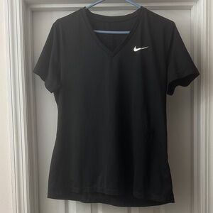 Nike Women's Black Short Sleeve Tee
